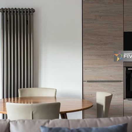Cool Urban Apartment With Stunning Castle Views Edinburgh Dış mekan fotoğraf