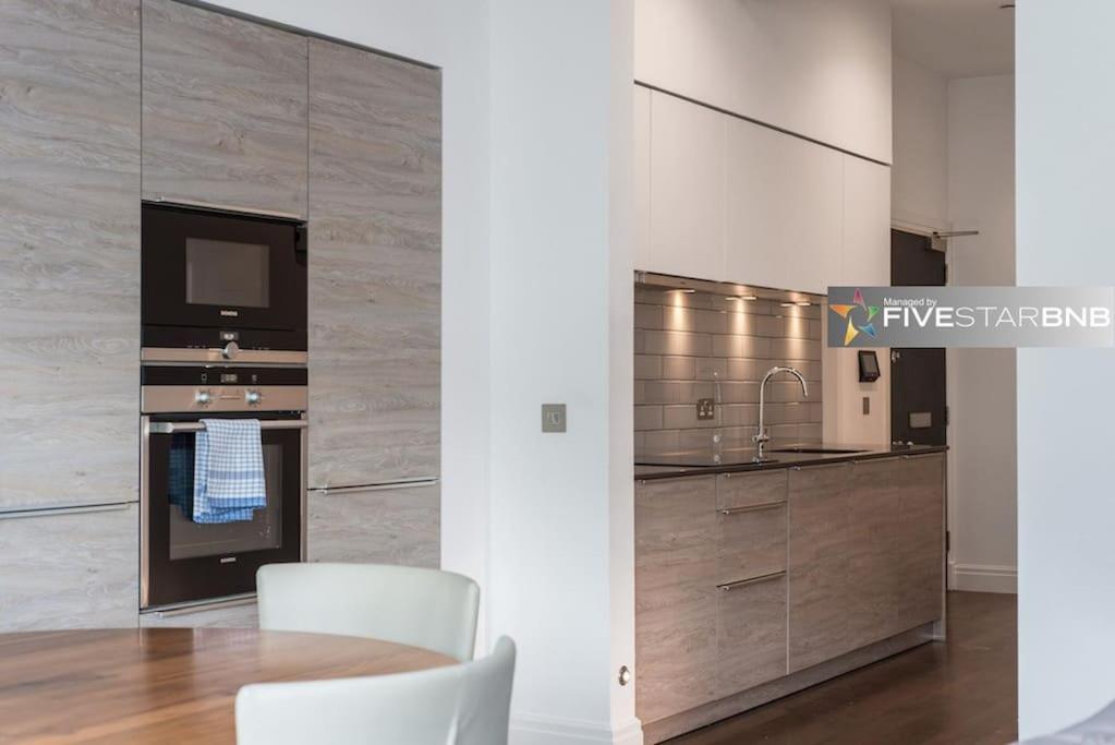 Cool Urban Apartment With Stunning Castle Views Edinburgh Dış mekan fotoğraf