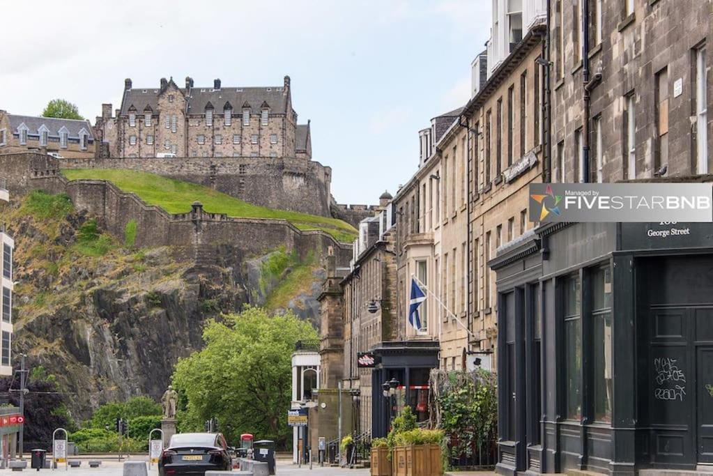Cool Urban Apartment With Stunning Castle Views Edinburgh Dış mekan fotoğraf