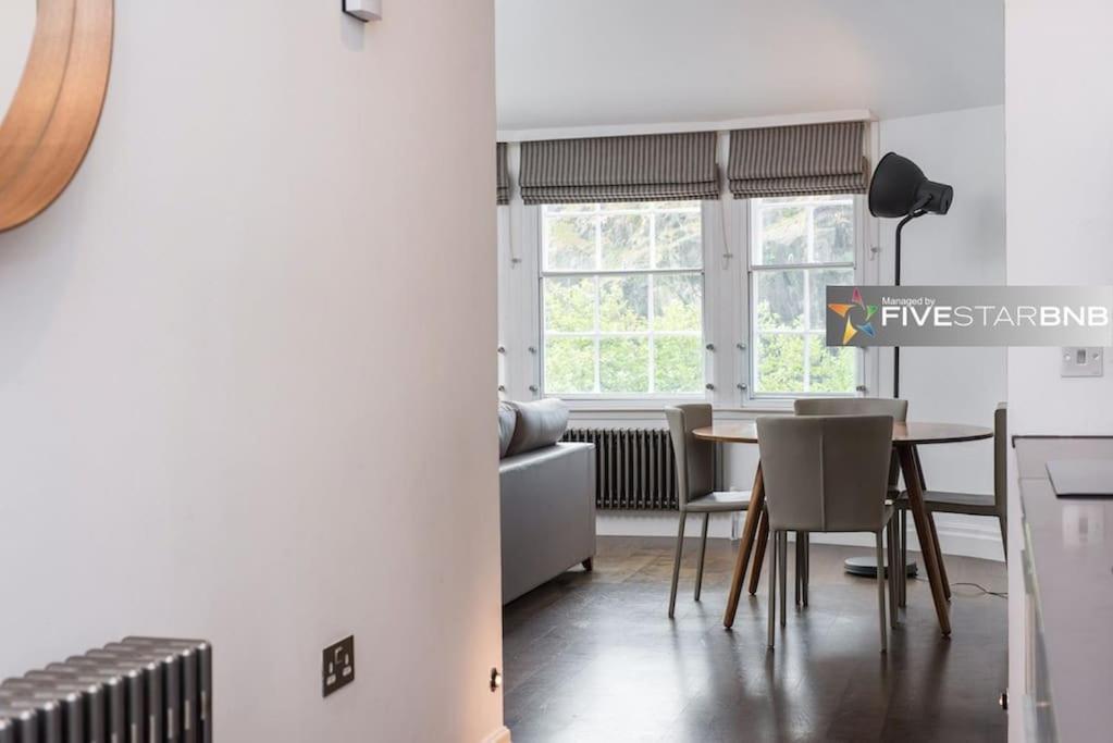 Cool Urban Apartment With Stunning Castle Views Edinburgh Dış mekan fotoğraf